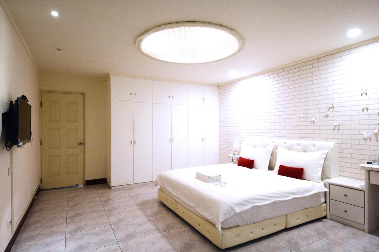 Ariyoshi Ya Apartment Tainan Exterior photo